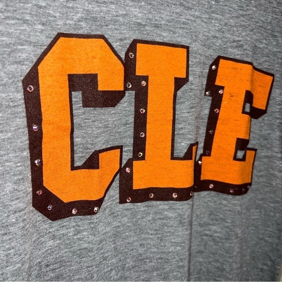 American Apparel Women’s Gray Blingy CLE Cleveland Browns V-neck T-shirt Small - Picture 4 of 7